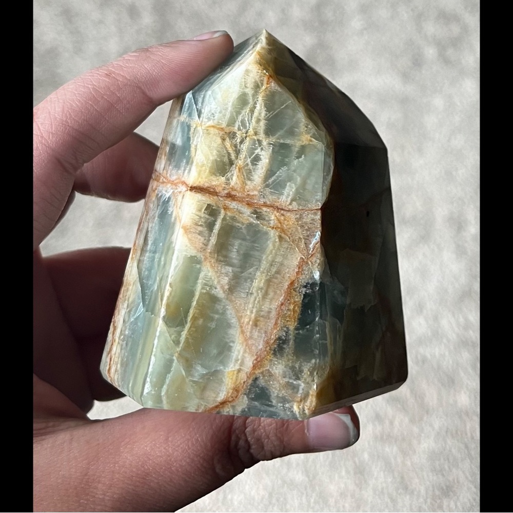 Lemurian Aquatine Calcite/Brazilian Blue Onyx Point (Polished) - Picture 16 of 17